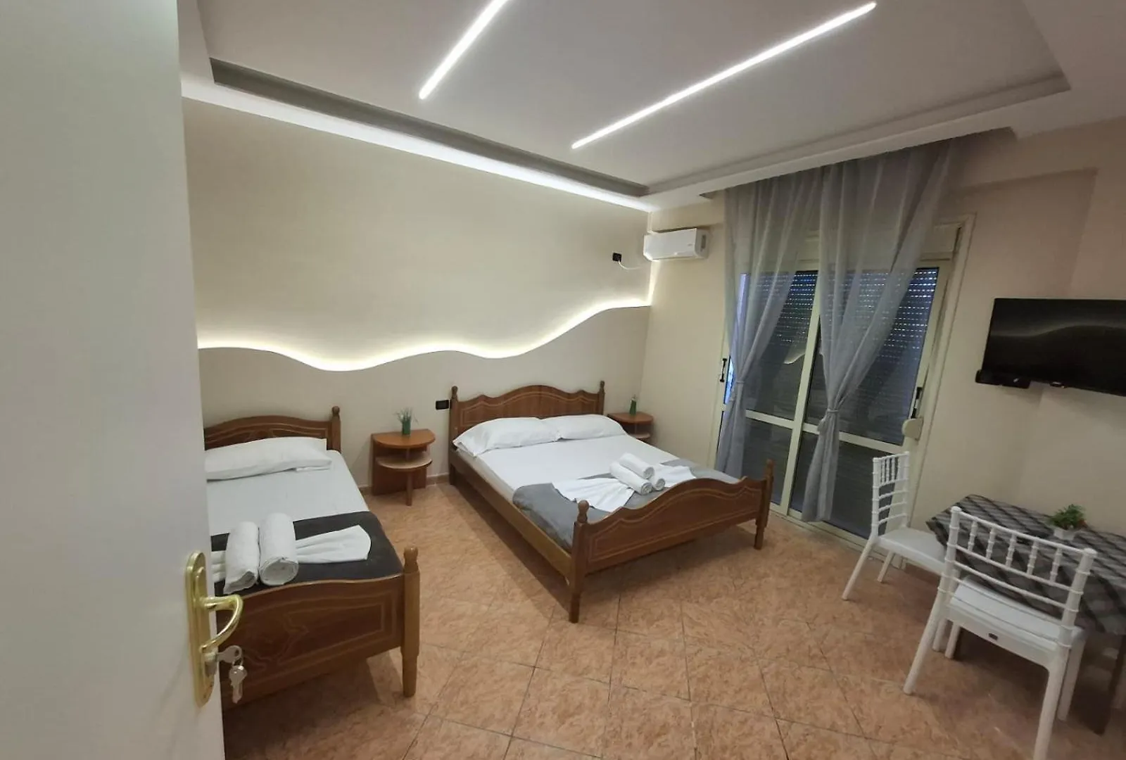 L&G Hotel Vlore