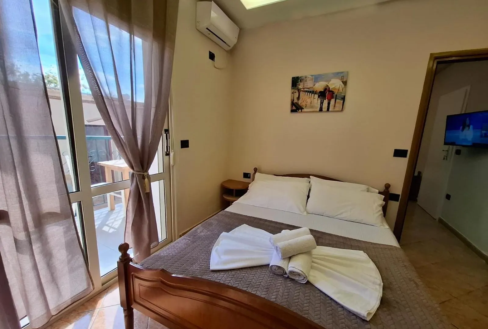 L&G Hotel Vlore