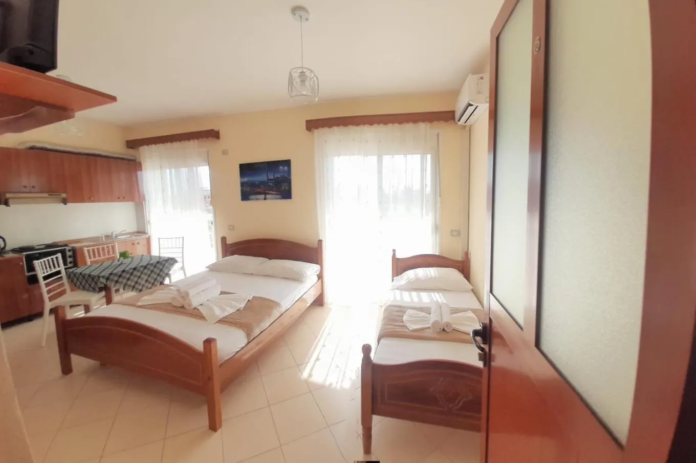L&G Hotel Vlore