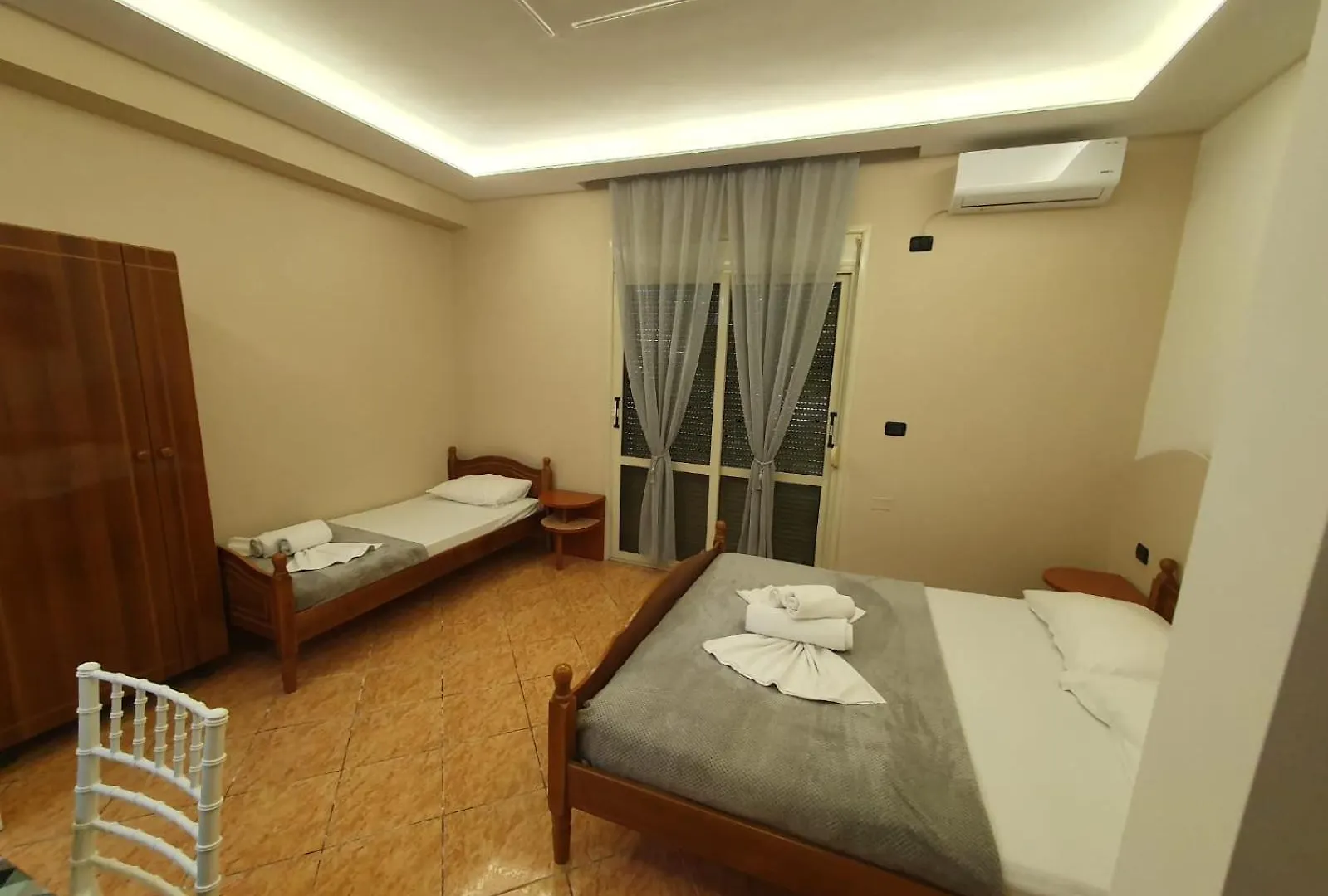 L&G Hotel Vlore